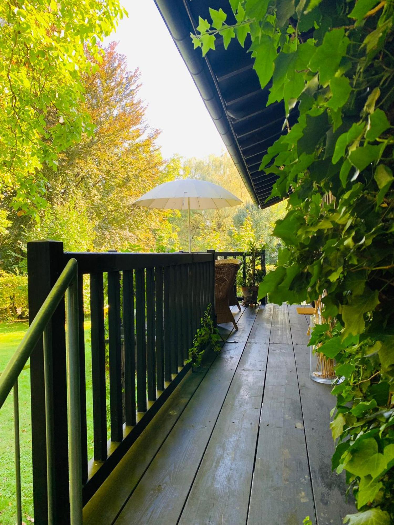 Ferienstudio-Apartment Tausendfreund "Adults Only" Am Chiemsee Breitbrunn am Chiemsee Exterior photo